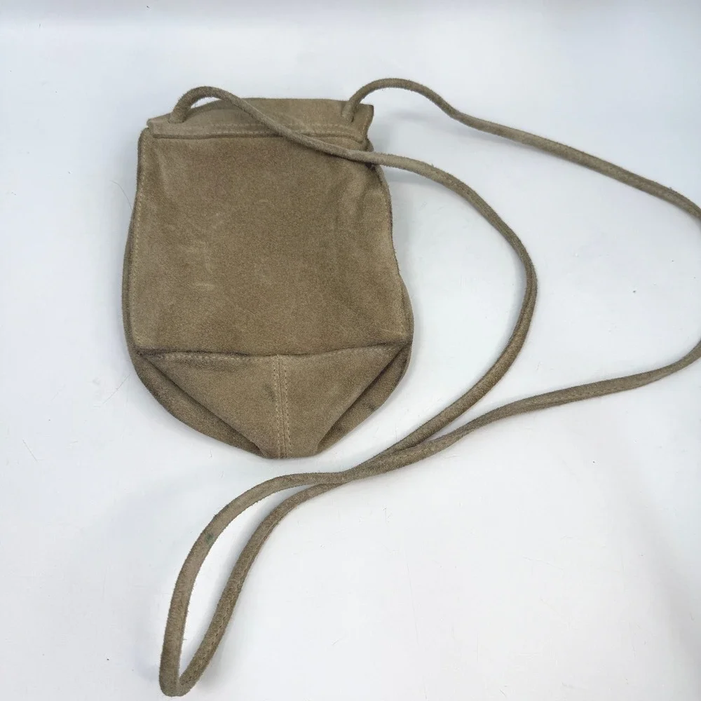 Vintage Y2K Gap Tan Suede Small Crossbody Pouch Bag Magnetic Closure Boho Retro‎